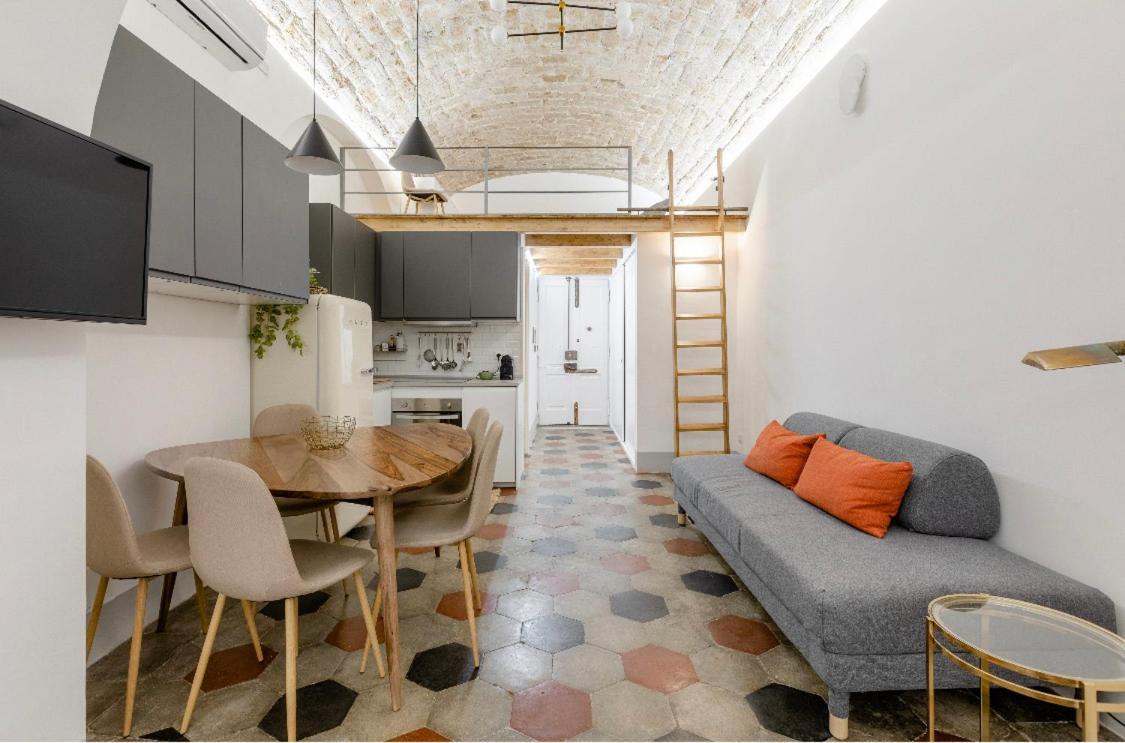 Апартаменты Nice Downtown Loft Рим Экстерьер фото